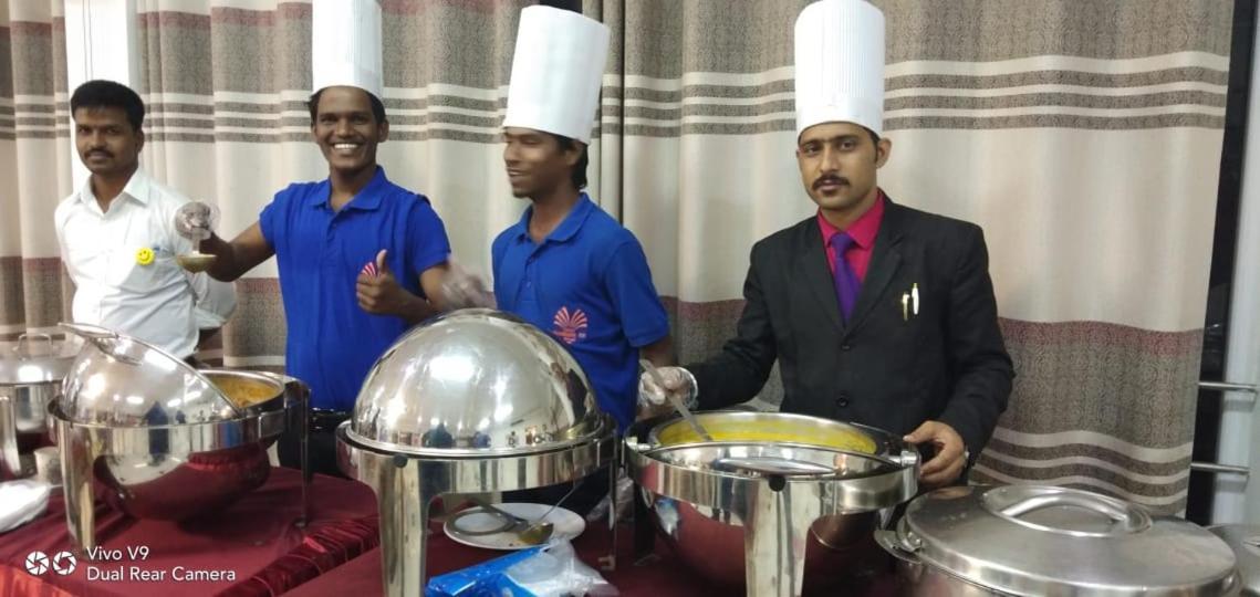 Hotel Aradhana Inn Yercaud Εξωτερικό φωτογραφία